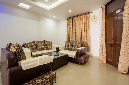 Photo 19 - OYO 13291 Home Valley View 2BHK Near Picture Palace