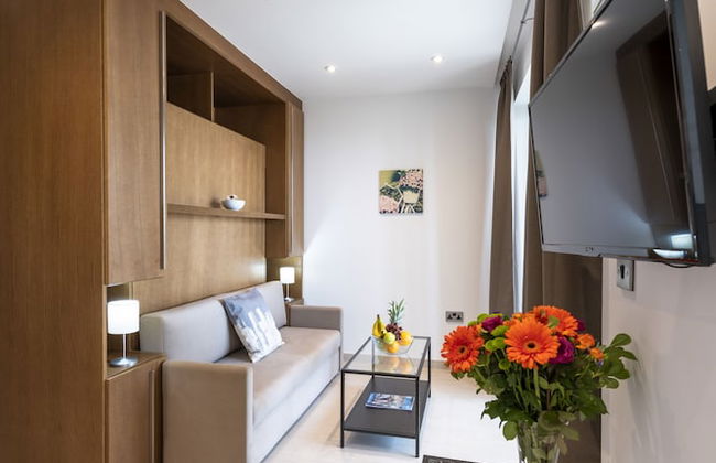 Bentley Holiday Apartments - West One - Photo 9