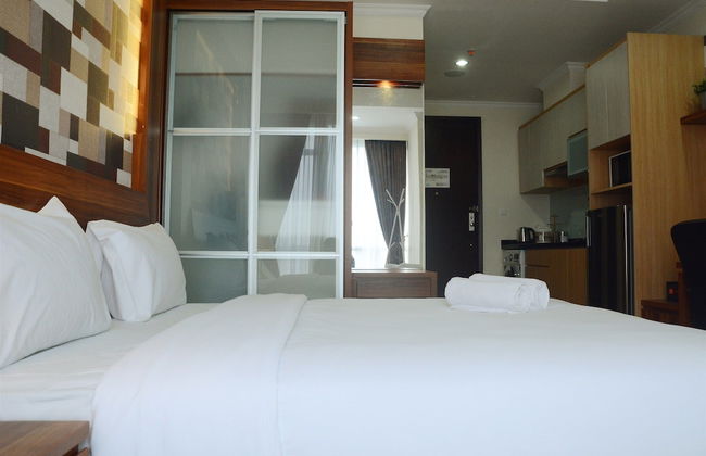 Warm and Best Studio Menteng Park Apartment - Foto 5