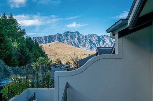 Photo 20 - ALPINE LOFT WITH JAW-DROPPING VIEW
