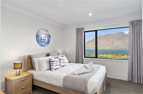 Photo 4 - ALPINE LOFT WITH JAW-DROPPING VIEW