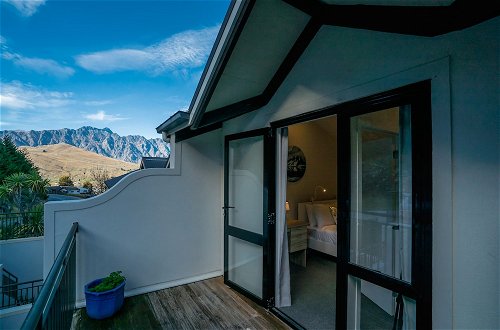 Photo 12 - ALPINE LOFT WITH JAW-DROPPING VIEW
