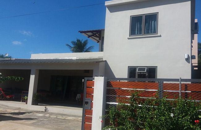 Sunny Private First Floor 1-br Beach Apartment With Spacious Balcony, Pool, Wifi - Foto 26