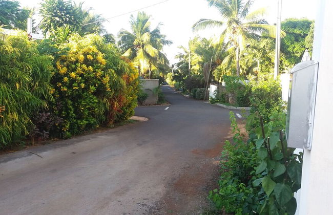 Sunny Private First Floor 1-br Beach Apartment With Spacious Balcony, Pool, Wifi - Foto 16