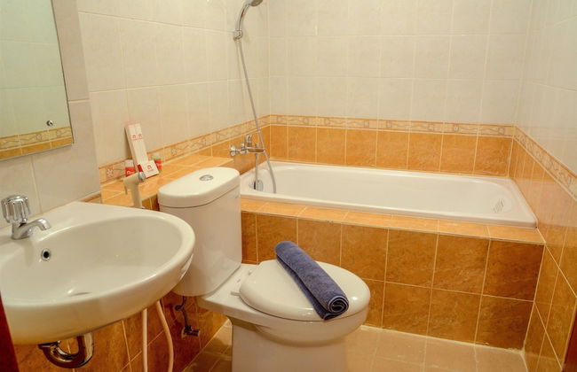 Big 2 BR (76 sqm) Apartment Grand Palace/Pallazo Kemayoran - Foto 19