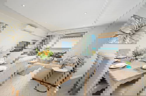 Foto 27 - Dolphin Beach H106