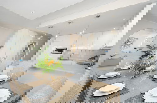 Foto 5 - Dolphin Beach H106
