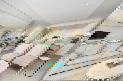Foto 3 - Dolphin Beach H106
