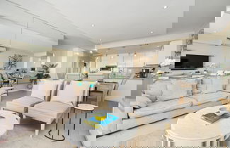 Foto 3 - Dolphin Beach H106
