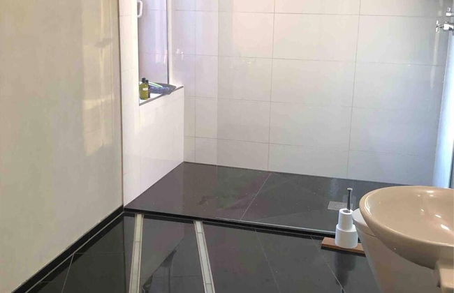 Inviting 3-bed Villa Apartment in Bad Kreuznach - Photo 25