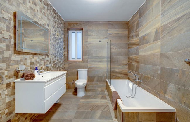 Marvellous 3BR Apartment in Central St Julians - Foto 17