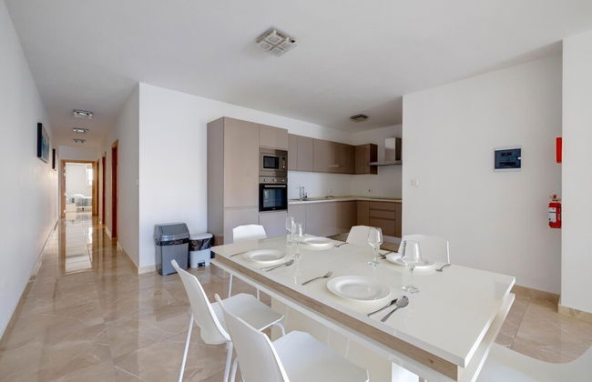 Marvellous 3BR Apartment in Central St Julians - Foto 7