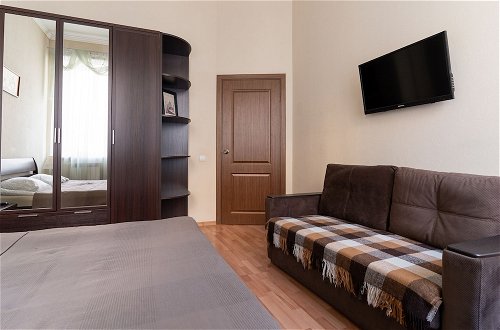 Foto 9 - Four-room apartment on Nevsky 106