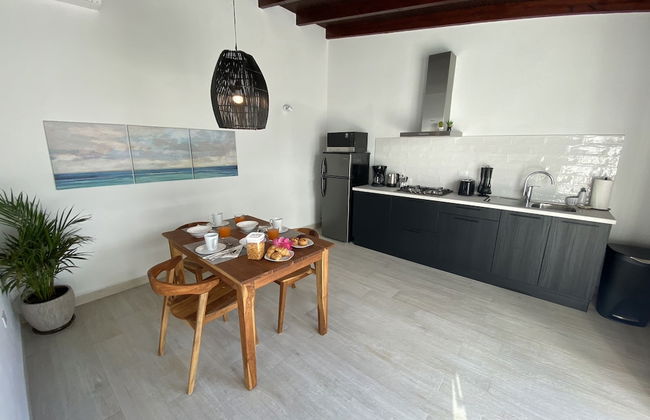 Movida Inn Aruba - Photo 27