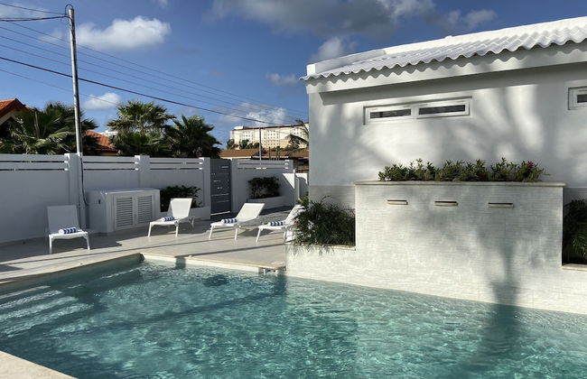 Movida Inn Aruba - Photo 60