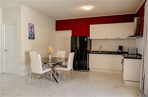 Photo 18 - Best Quality 2-bedroom Apartment 2 km From Eagle Beach