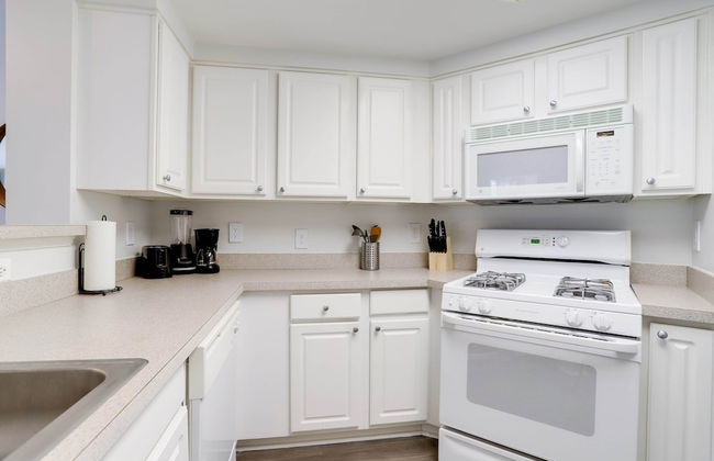 Arlington Apartments Near DC - Foto 52