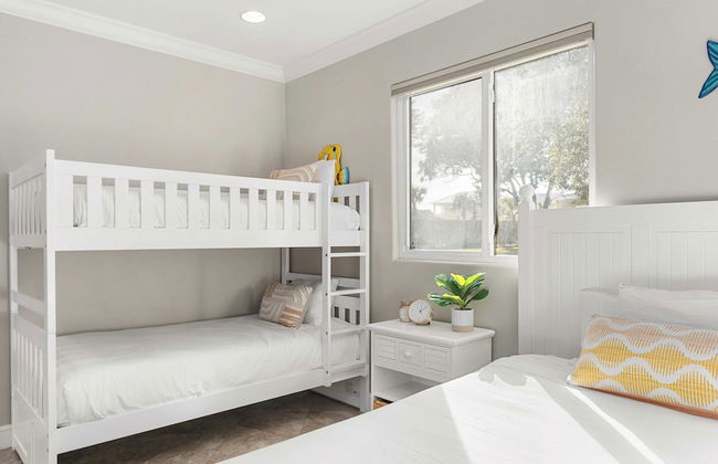 Pelican Retreat by Avantstay 5 Mins TO Beach Pet Friendly w/ Pool & Bbq! - Foto 30