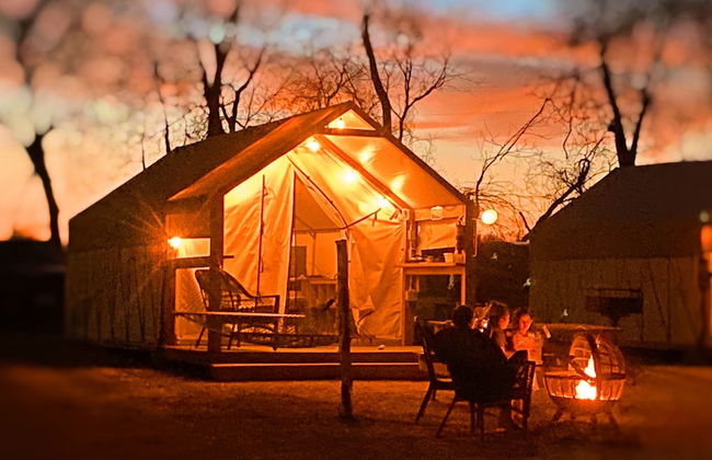 Son's River Ranch Glamping Cabin 33 - Foto 51