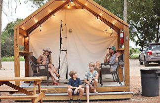 Foto 1 - Son's River Ranch Glamping Cabin 17