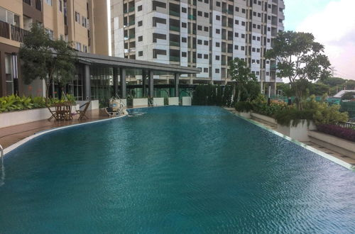 Foto 22 - Spacious 1BR with City View The Oasis Lippo Cikarang Apartment