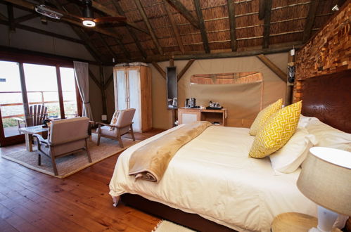 Photo 25 - JBay Zebra Lodge