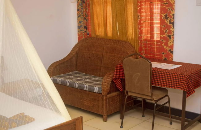 Remarkable 10-bed Cottages in Bagamoyo - Photo 5