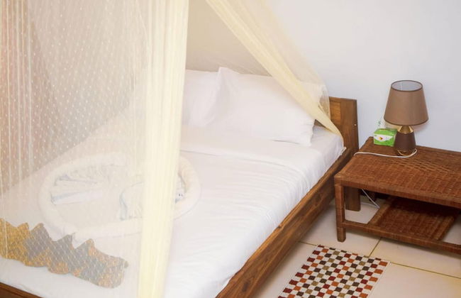 Remarkable 10-bed Cottages in Bagamoyo - Photo 2