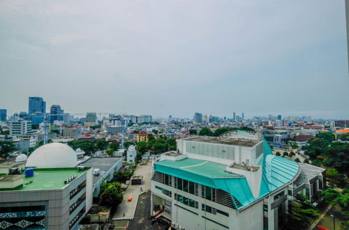 Photo 11 - Warm and Cozy Studio at Menteng Park Apartment