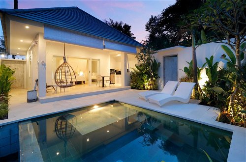 Photo 24 - Romantic Jungle Villa, 1 BR, Ubud With Staff