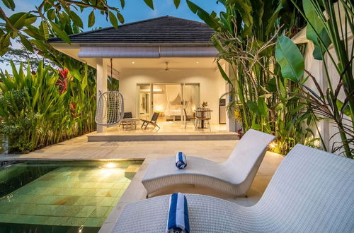 Photo 13 - Romantic Jungle Villa, 1 BR, Ubud With Staff