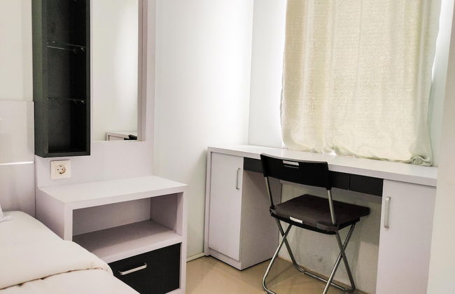 Compact and Cozy Tamansari Mahogany Studio Apartment - Foto 8
