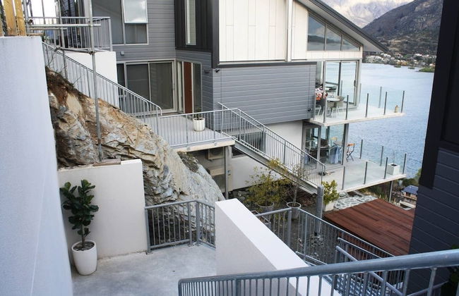 Remarkable Lake View Townhouse Queenstown Hill - Foto 26