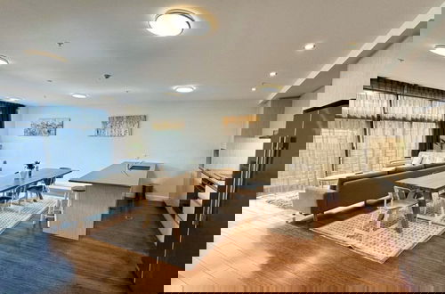 Photo 46 - Boulcott Suites