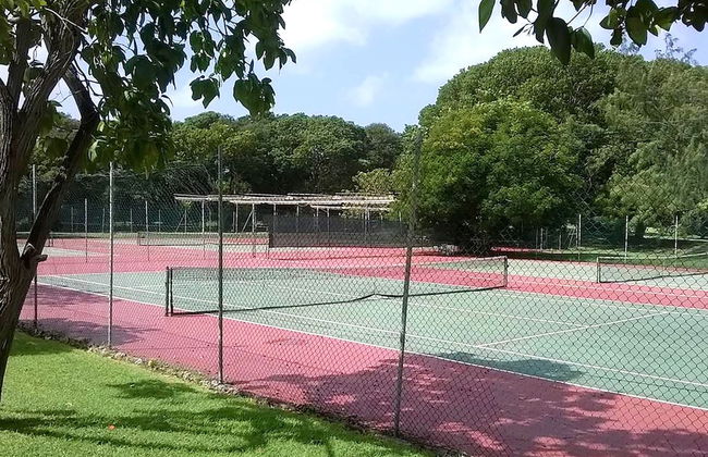Rockley Golf 810 is a 2 Bedroom, 2 Bathroom 1st Floor Apartment With Pool - Foto 14