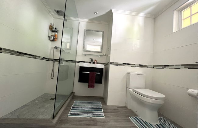 Rockley Golf 810 is a 2 Bedroom, 2 Bathroom 1st Floor Apartment With Pool - Foto 10