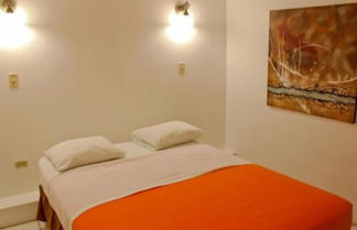 Foto 3 - Summerland Suites