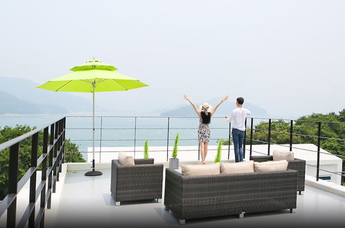 Photo 11 - Geoje Star Marine Pool Villa Pension - F