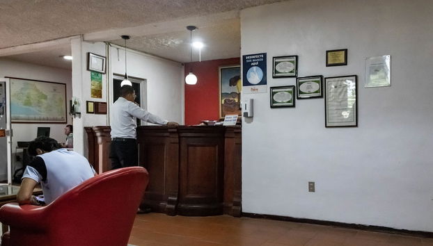 Check-in/check-out kiosk