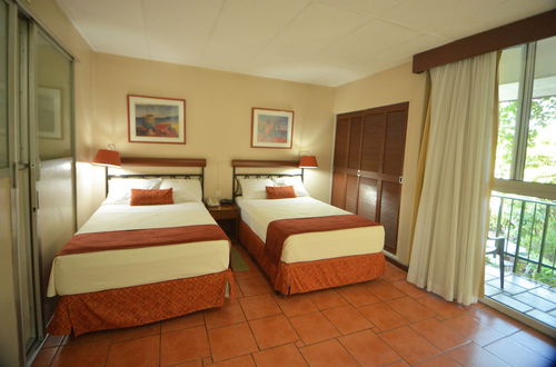 Photo 7 - Novo Hotel & Suite