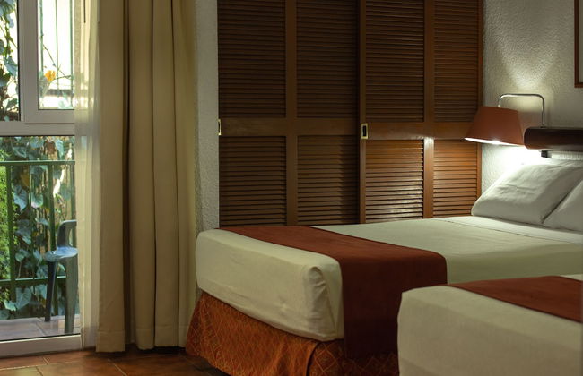 Novo Hotel & Suite - Photo 10