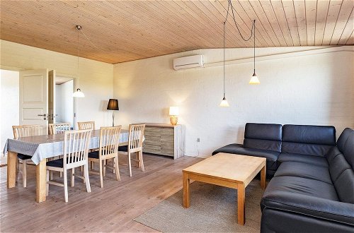 Photo 11 - 6 Person Holiday Home in Faaborg