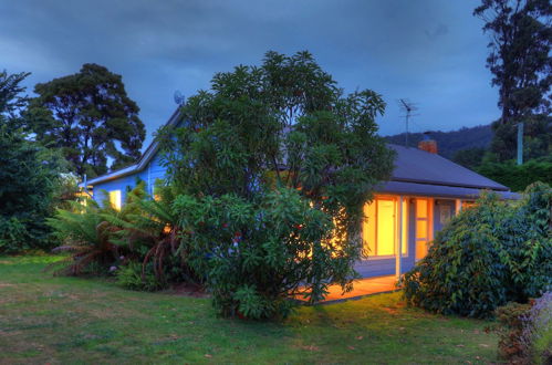 Photo 12 - Castaway Cottage - Essentially Tas