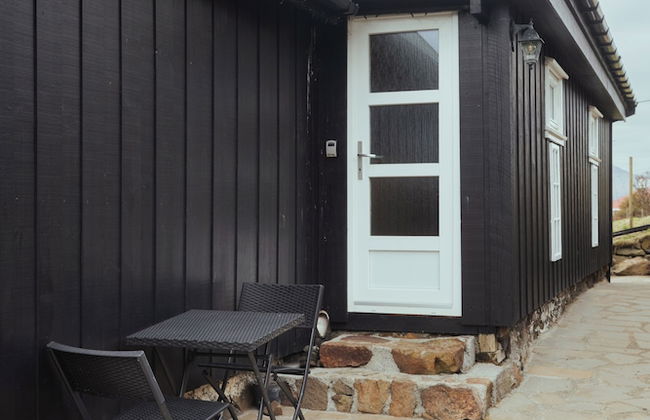 Greystone House - Historic - Unique - Photo 15