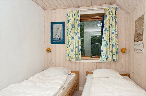 Foto 3 - 6 Person Holiday Home in Romo