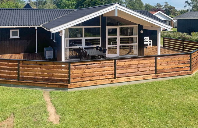 10 Person Holiday Home in Humble - Foto 24