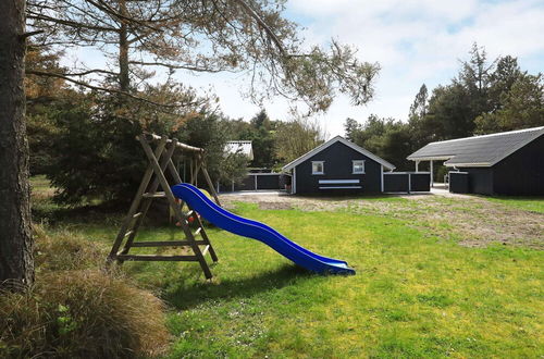 Photo 6 - 6 Person Holiday Home in Vejers Strand