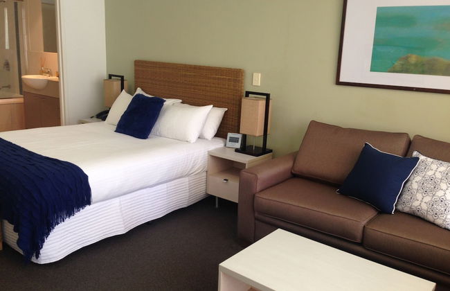 BASE Holidays - Ettalong Beach Premium Apartments - Photo 24