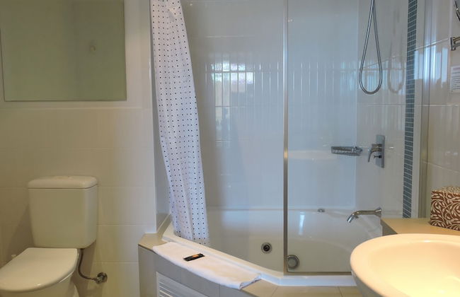 BASE Holidays - Ettalong Beach Premium Apartments - Photo 45