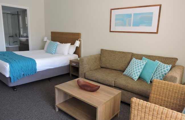 BASE Holidays - Ettalong Beach Premium Apartments - Photo 27
